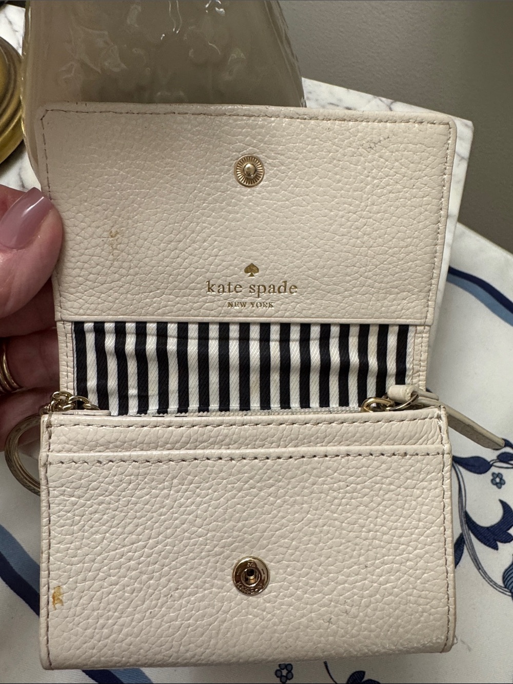 kate spade Cream and Black Leather Bow Wallet - Picture 7 of 11